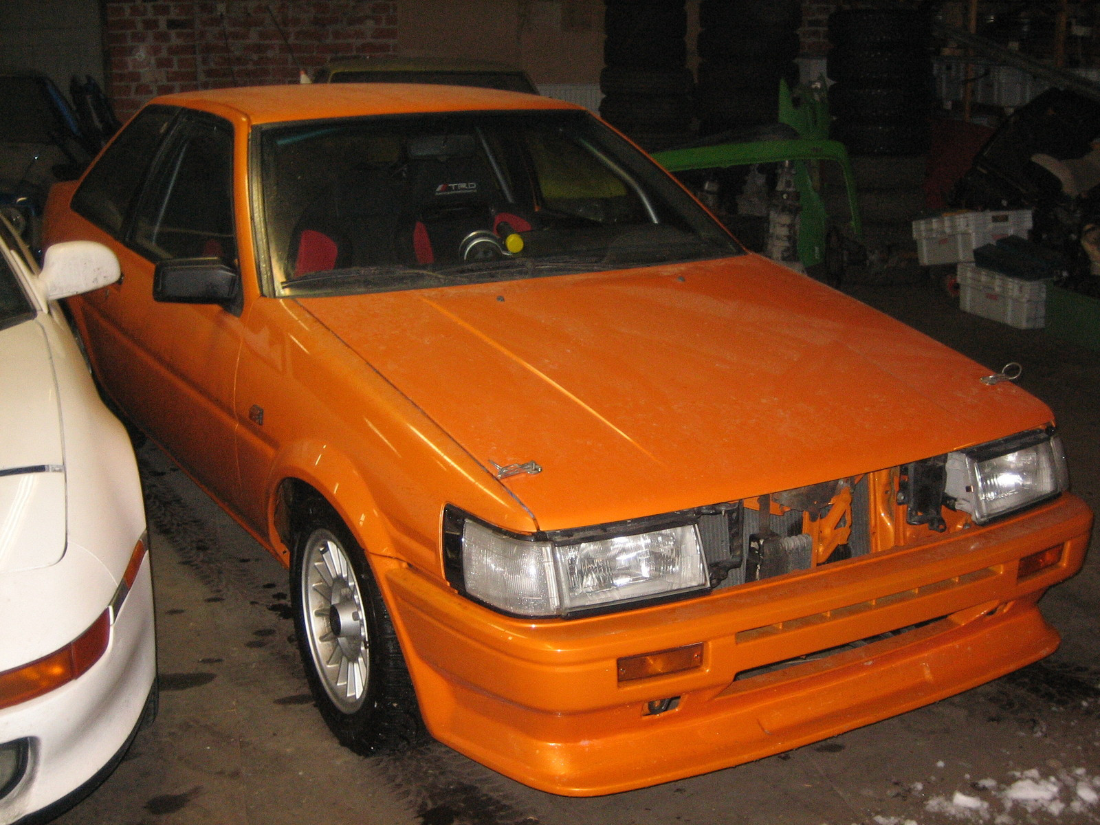 9.3.2008 gt tallilla, Oranssi GT-Corolla AE86