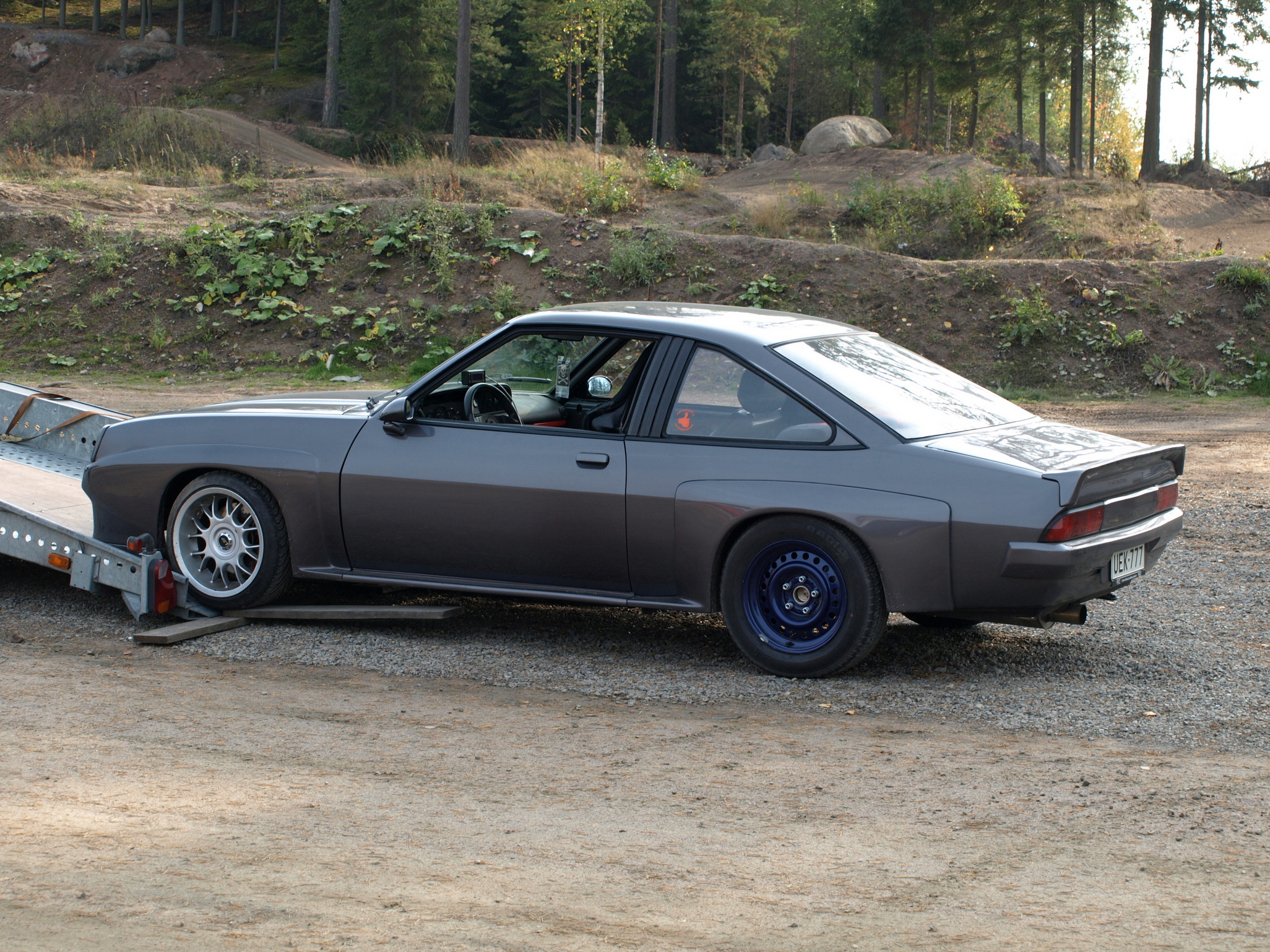 OCF Luisukunkku ja sprinttikunkku 2010 Kouvola, Tummanharmaa Opel Manta B