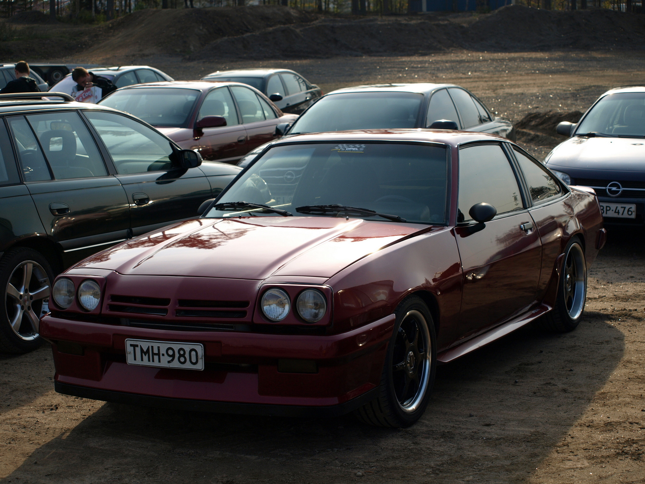 OCF Luisukunkku ja sprinttikunkku 2010 Kouvola, Viininpunainen Opel Manta B