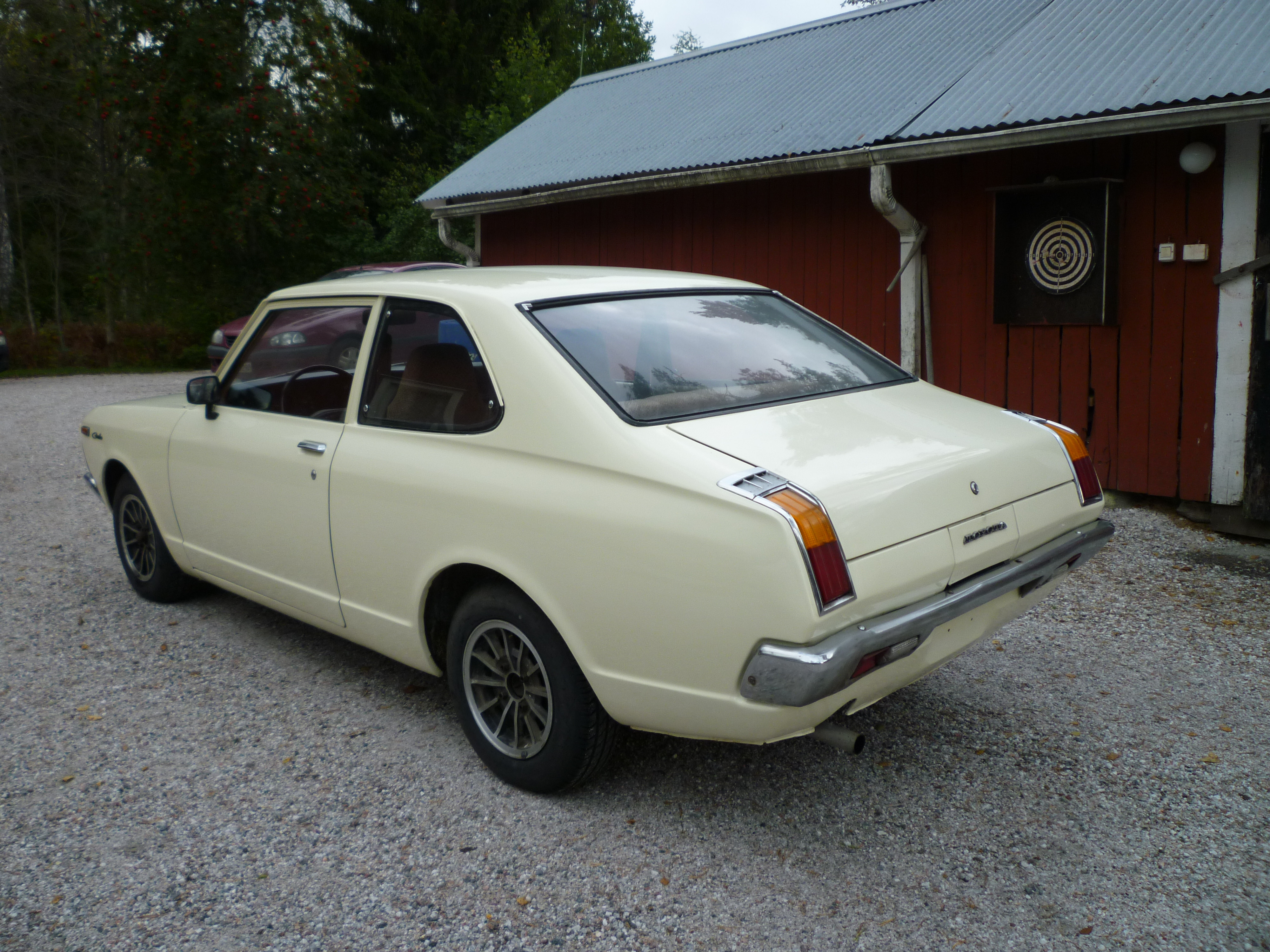 Toyota Carina TA12